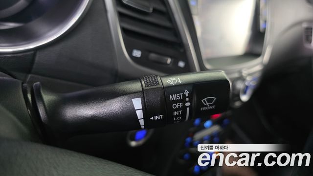 Hyundai Avante 1.6 GDi Modern Standard 2015 — фото 28