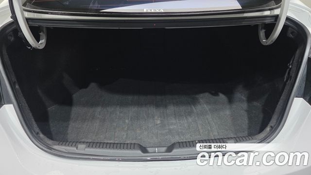 Hyundai Avante 1.6 GDi Modern Standard 2015 — фото 29