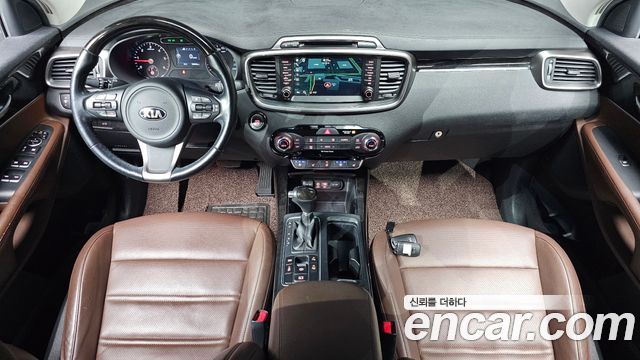 Kia Sorento Diesel 2.0 2WD Noblesse 2016 — фото 7