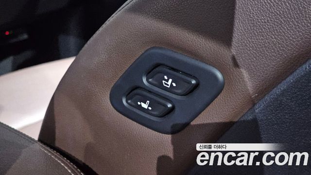 Kia Sorento Diesel 2.0 2WD Noblesse 2016 — фото 30