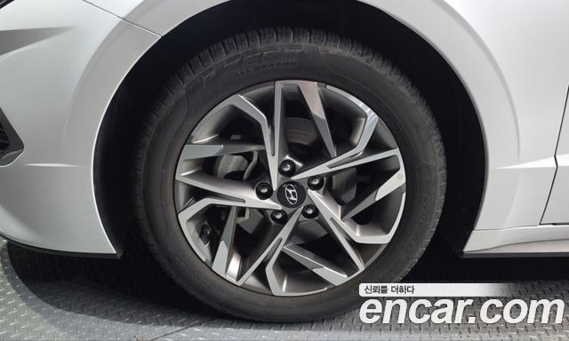 Hyundai Sonata (DN8) 2.0 Premium Family 2021 — фото 5