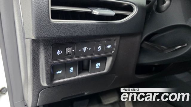 Hyundai Sonata (DN8) 2.0 Premium Family 2021 — фото 17