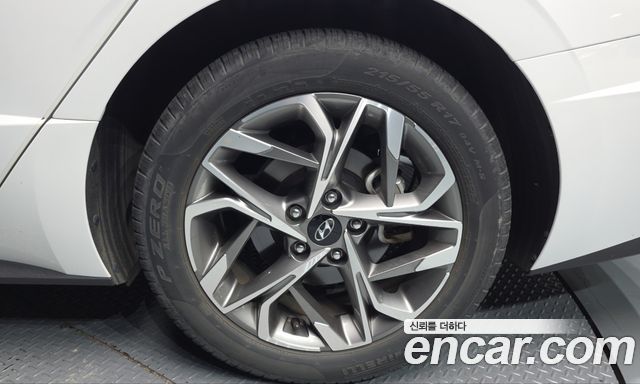 Hyundai Sonata (DN8) 2.0 Premium Family 2021 — фото 21