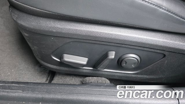 Hyundai Sonata (DN8) 2.0 Premium Family 2021 — фото 31