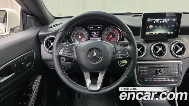 Mercedes-Benz CLA-Class (C117) CLA200 d 2016 — фото 13