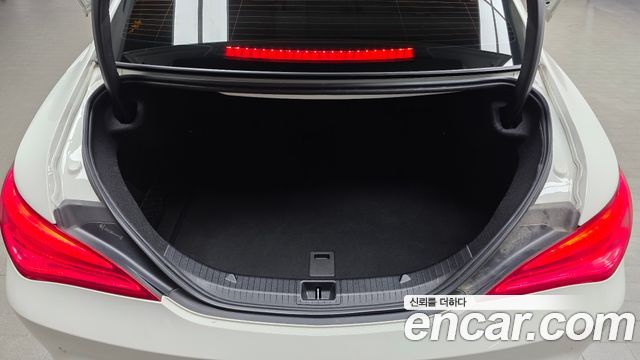Mercedes-Benz CLA-Class (C117) CLA200 d 2016 — фото 20