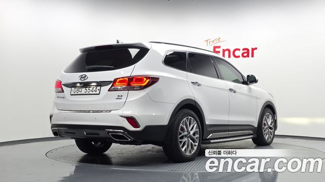 Hyundai Maxcruise Gas 3.3 4WD Finest Edition 2018 — фото 2