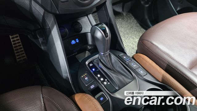 Hyundai Maxcruise Gas 3.3 4WD Finest Edition 2018 — фото 9