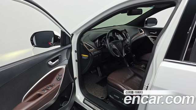 Hyundai Maxcruise Gas 3.3 4WD Finest Edition 2018 — фото 10