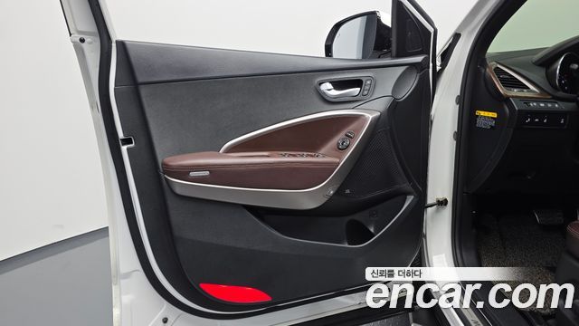 Hyundai Maxcruise Gas 3.3 4WD Finest Edition 2018 — фото 30