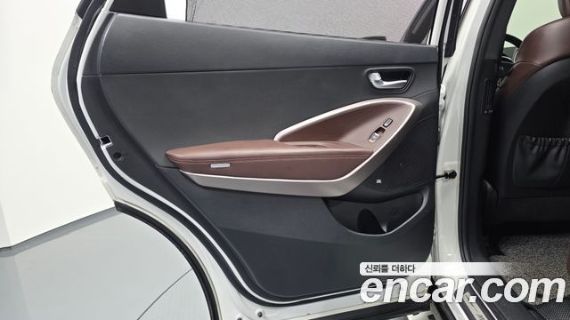 Hyundai Maxcruise Gas 3.3 4WD Finest Edition 2018 — фото 31