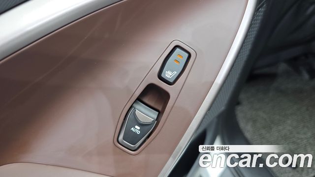 Hyundai Maxcruise Gas 3.3 4WD Finest Edition 2018 — фото 35