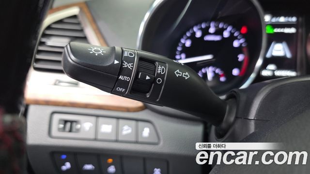 Hyundai Maxcruise Gas 3.3 4WD Finest Edition 2018 — фото 39