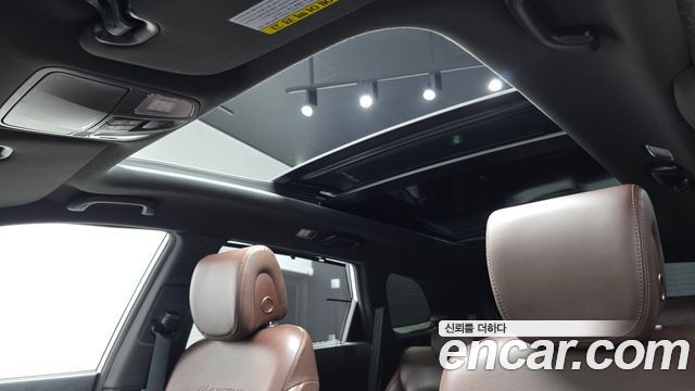 Hyundai Maxcruise Gas 3.3 4WD Finest Edition 2018 — фото 41
