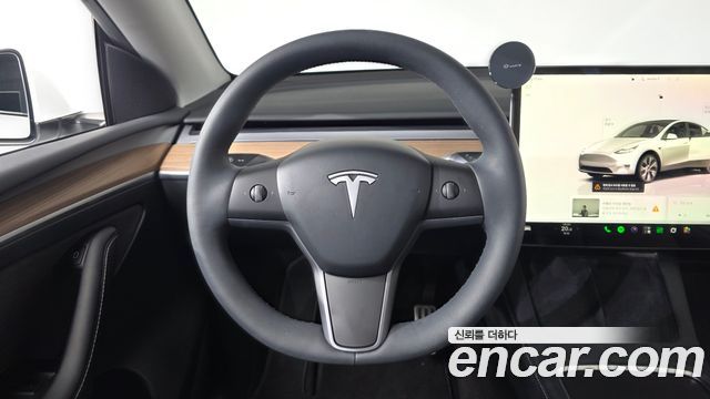 Tesla Model Y RWD 2024 — фото 13