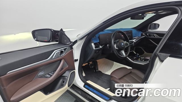 BMW i4 eDrive40 M Sports Pro 2023 — фото 10