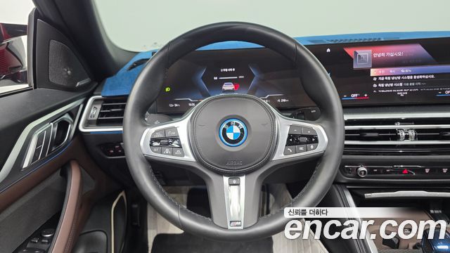 BMW i4 eDrive40 M Sports Pro 2023 — фото 13