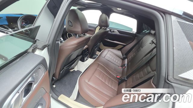 BMW i4 eDrive40 M Sports Pro 2023 — фото 26