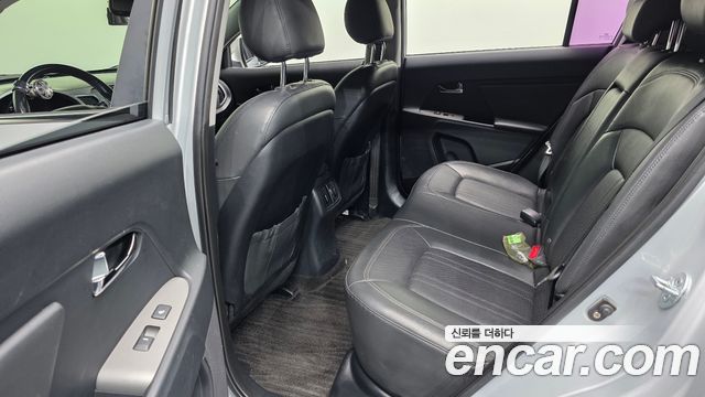 Kia Sportage R Diesel 2WD ACE 2016 — фото 12