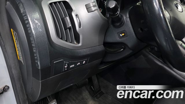 Kia Sportage R Diesel 2WD ACE 2016 — фото 17