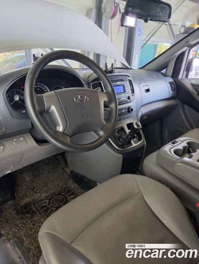 Hyundai Grand Starex Van 3-Seater Smart 2019 — фото 3