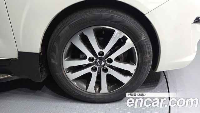 KG Mobility (SsangYong) Korando Turismo 4WD GT 11-seater 2014 — фото 21