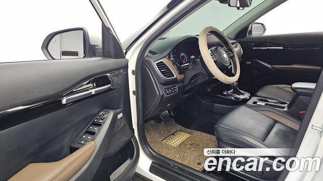 Kia Seltos Diesel 1.6 2WD Signature 2021 — фото 10