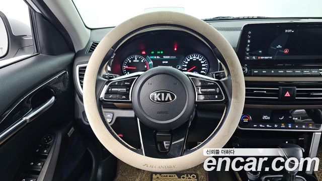 Kia Seltos Diesel 1.6 2WD Signature 2021 — фото 13