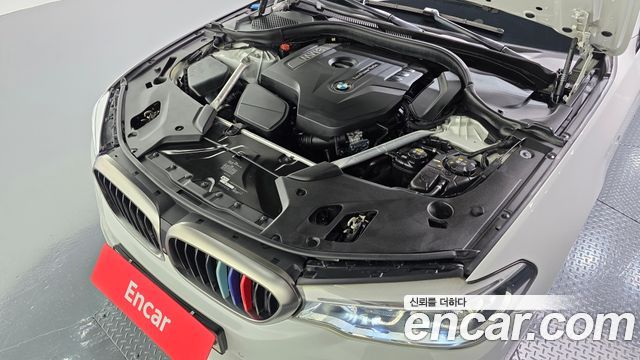 BMW 5 Series (G30) 530i xDrive M Sport Package Plus 2018 — фото 6