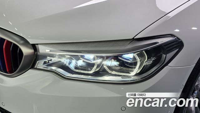 BMW 5 Series (G30) 530i xDrive M Sport Package Plus 2018 — фото 22