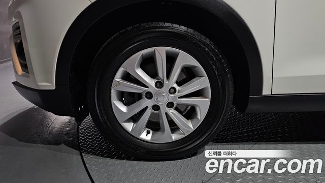 KG Mobility (SsangYong) Very New Tivoli Gasoline 1.5 2WD V3 2020 — фото 5
