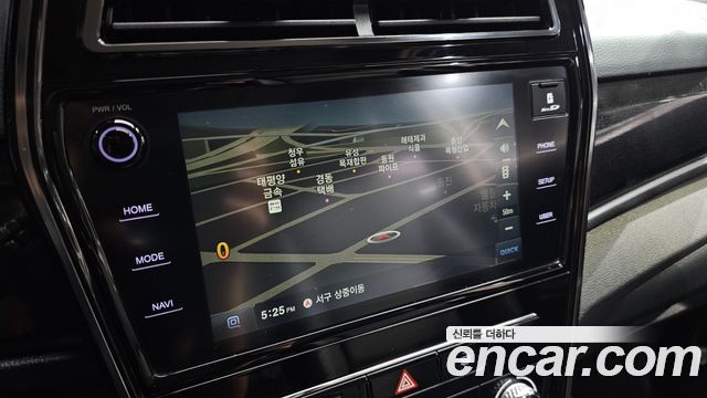 KG Mobility (SsangYong) Very New Tivoli Gasoline 1.5 2WD V3 2020 — фото 13