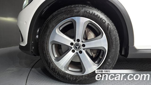 Mercedes-Benz GLC-Class (X253) GCL300 4MATIC Coupe 2019 — фото 5