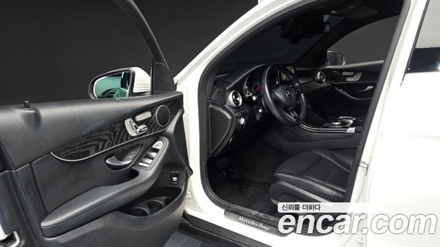 Mercedes-Benz GLC-Class (X253) GCL300 4MATIC Coupe 2019 — фото 10