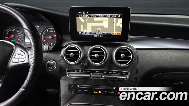 Mercedes-Benz GLC-Class (X253) GCL300 4MATIC Coupe 2019 — фото 13