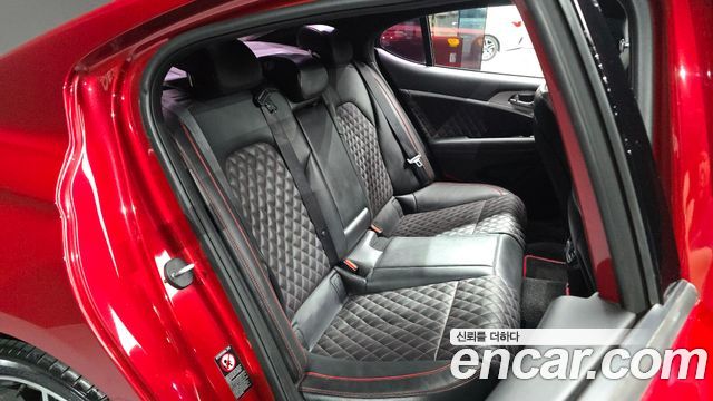 Genesis G70 3.3T Sport AWD Supreme 2018 — фото 11