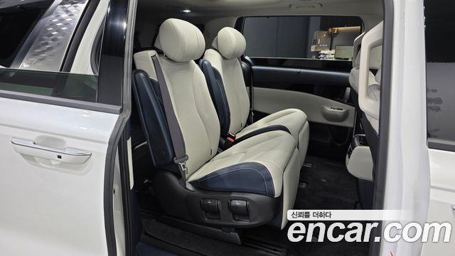 Kia Carnival (IV) HEV 7seater Signature 2025 — фото 12