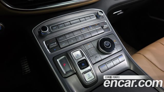 Hyundai Santa Fe Gasoline 2.5T 2WD Calligraphy 2021 — фото 9