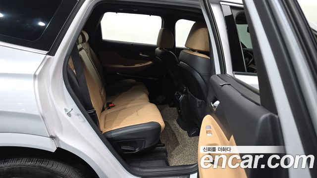 Hyundai Santa Fe Gasoline 2.5T 2WD Calligraphy 2021 — фото 12