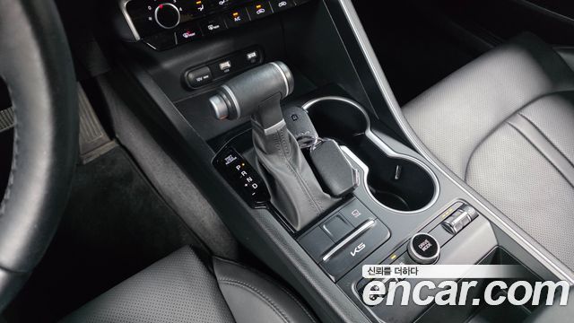 Kia K5 (III) 2.0 LPI(Renter car) Strandard 2023 — фото 9