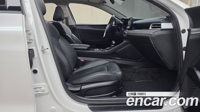 Kia K5 (III) 2.0 LPI(Renter car) Strandard 2023 — фото 26