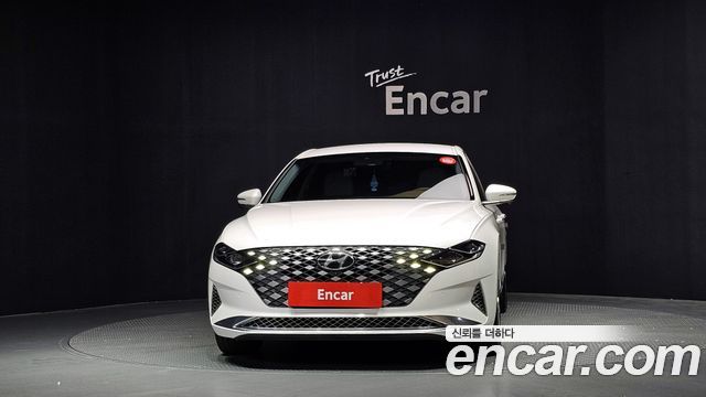 Hyundai Grandeur (IG) 2.5 Calligraphy 2020 — фото 3