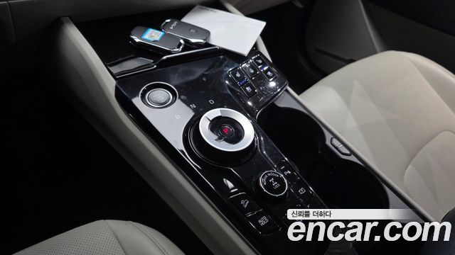 Kia Sportage (V) Gasoline 1.6 Turbo 4WD Nobleless Gravity 2023 — фото 9