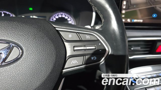 Hyundai Santa Fe Diesel 2.2 2WD Premium 2021 — фото 18