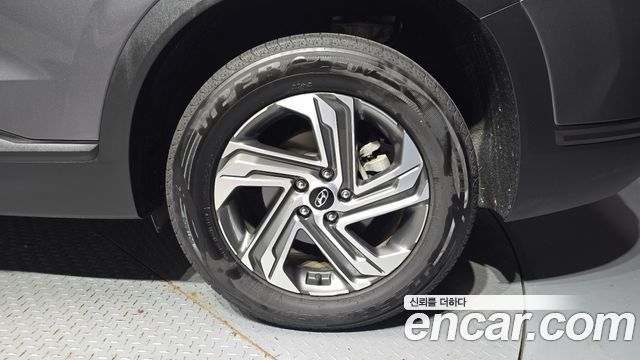 Hyundai Santa Fe Diesel 2.2 2WD Premium 2021 — фото 21