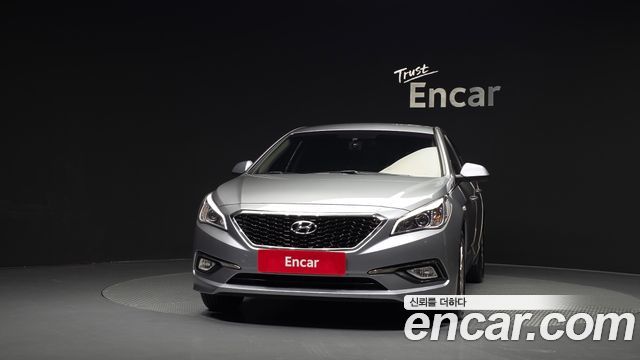 Hyundai Sonata (LF) 2.0 Style 2015 — фото 3