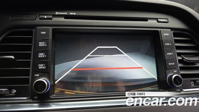 Hyundai Sonata (LF) 2.0 Style 2015 — фото 16