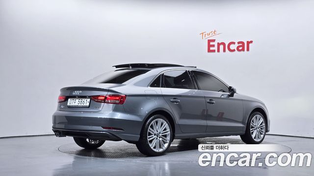 Audi A3 40 TFSI 8V 2018 — фото 2