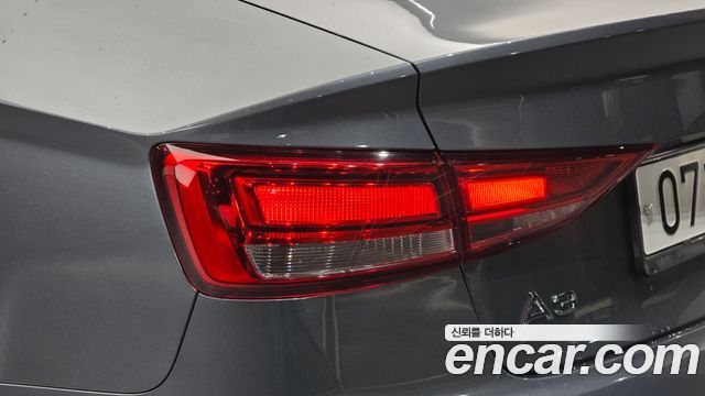 Audi A3 40 TFSI 8V 2018 — фото 23