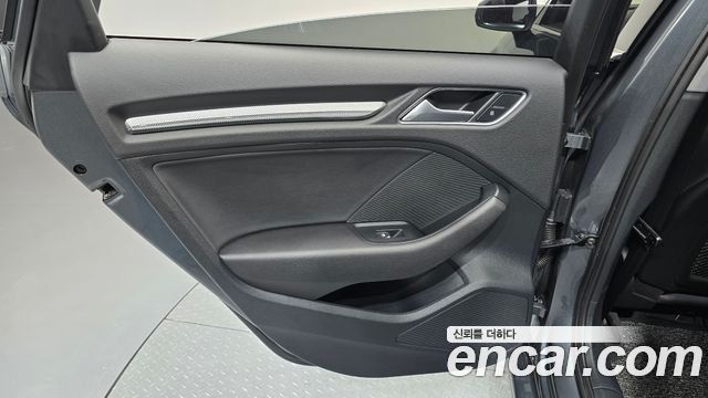 Audi A3 40 TFSI 8V 2018 — фото 25